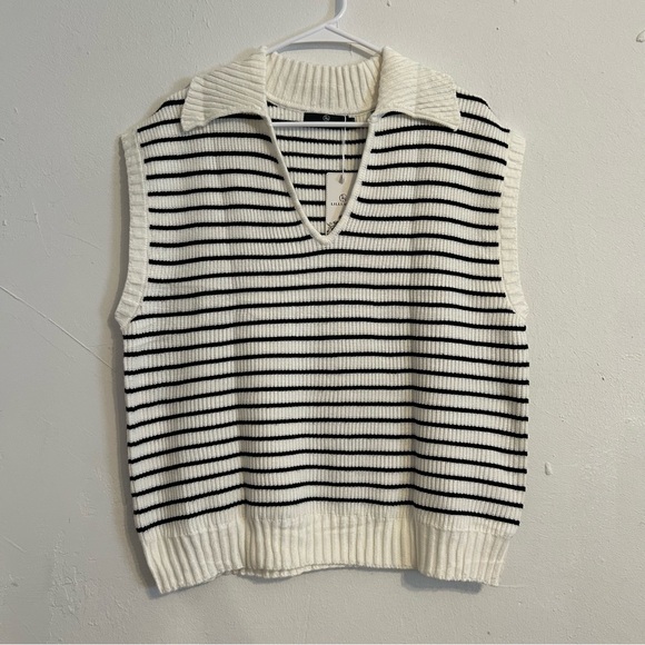 LILLUSORY Sweaters - NWT XL Lillusory White and Black Striped V Neck Knit Sweater Vest